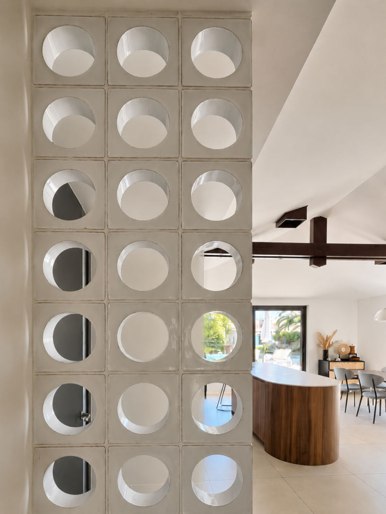 Lire la suite à propos de l’article Villa Moderne Valras-Plage